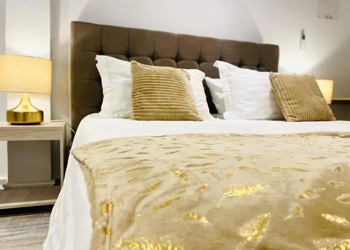 Private Room At Black Almond House