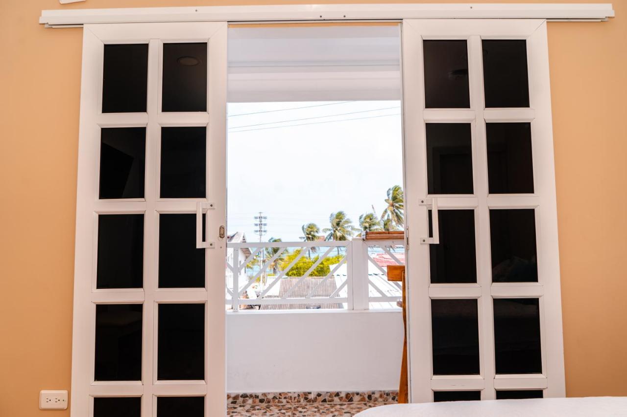 Summer Breeze San Andres (San Andres and Providencia Islands)