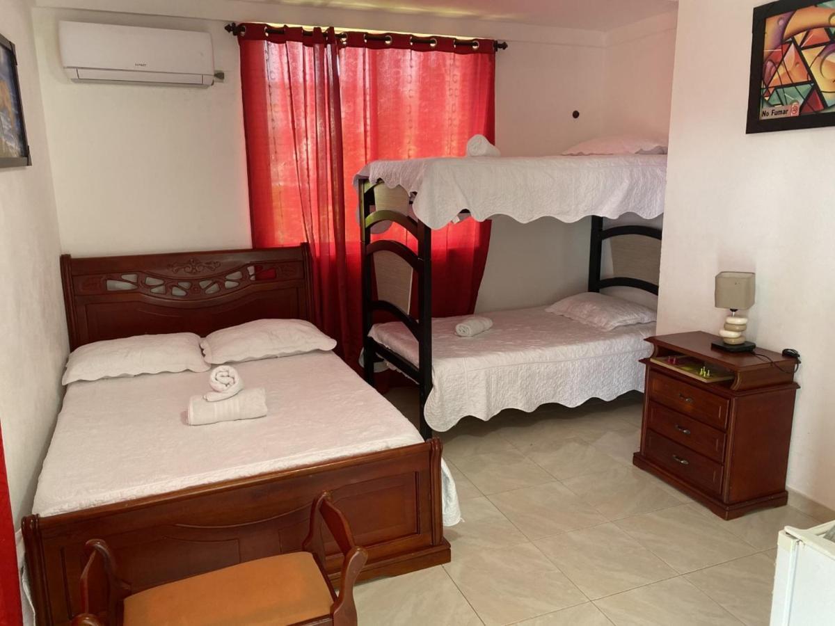 Miss Brigida Apartahotel San Andrés