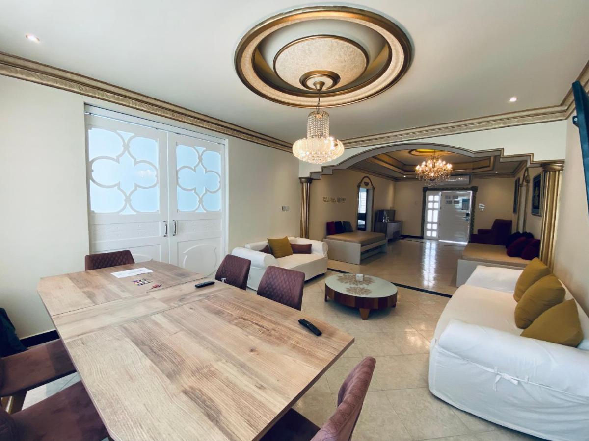 Casa Boutique Habibi -