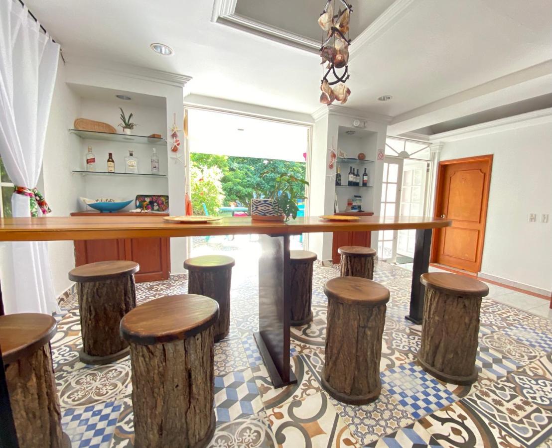 Bed and breakfast Mahalo House - Tu Casa En Isla -