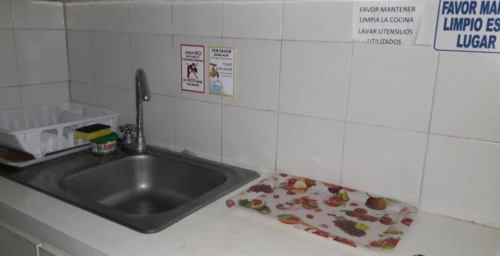 Hostel Nativa Miss Zelzel Place *
