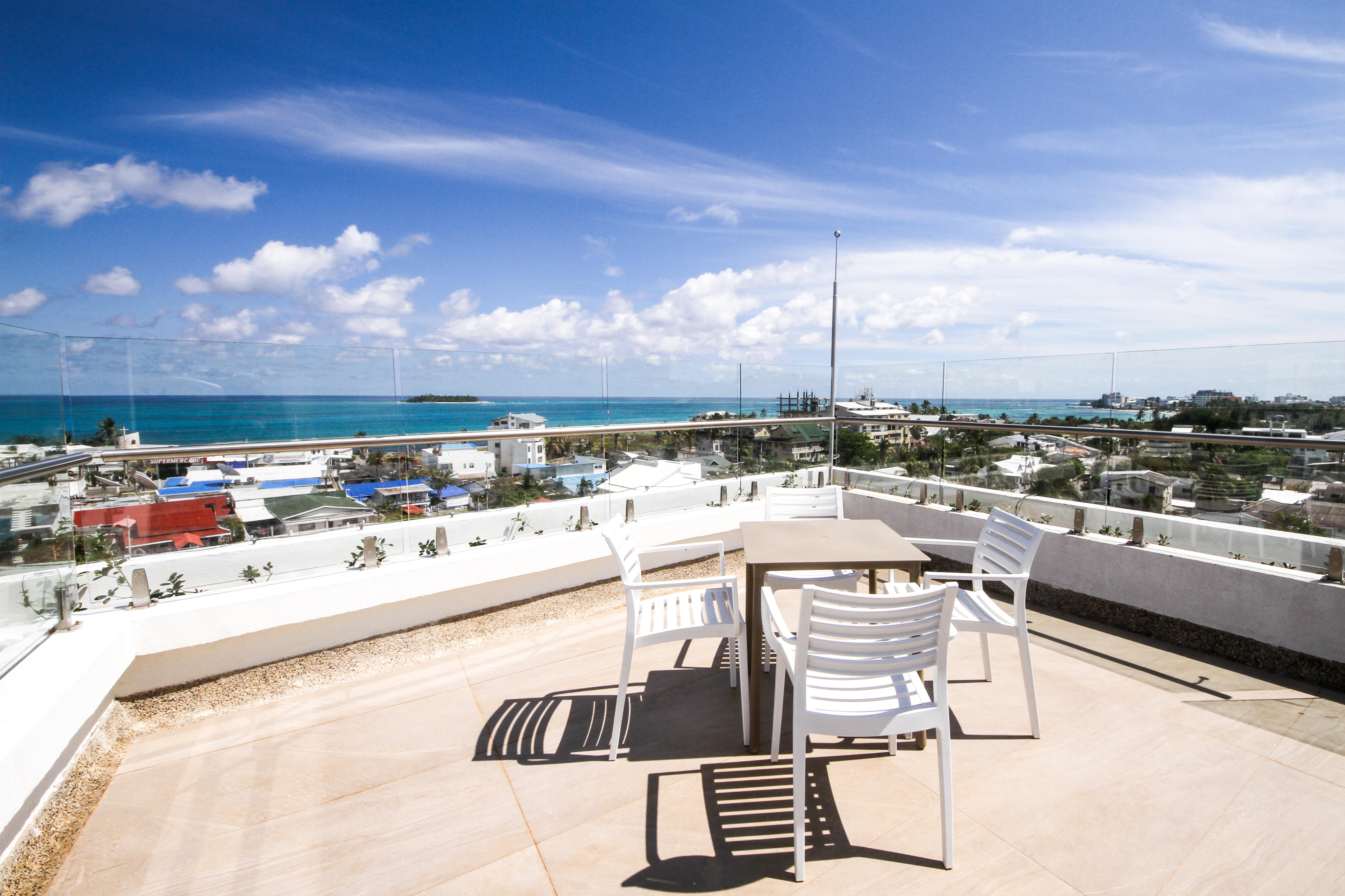 Azure Lofts & Pool 3* San Andrés
