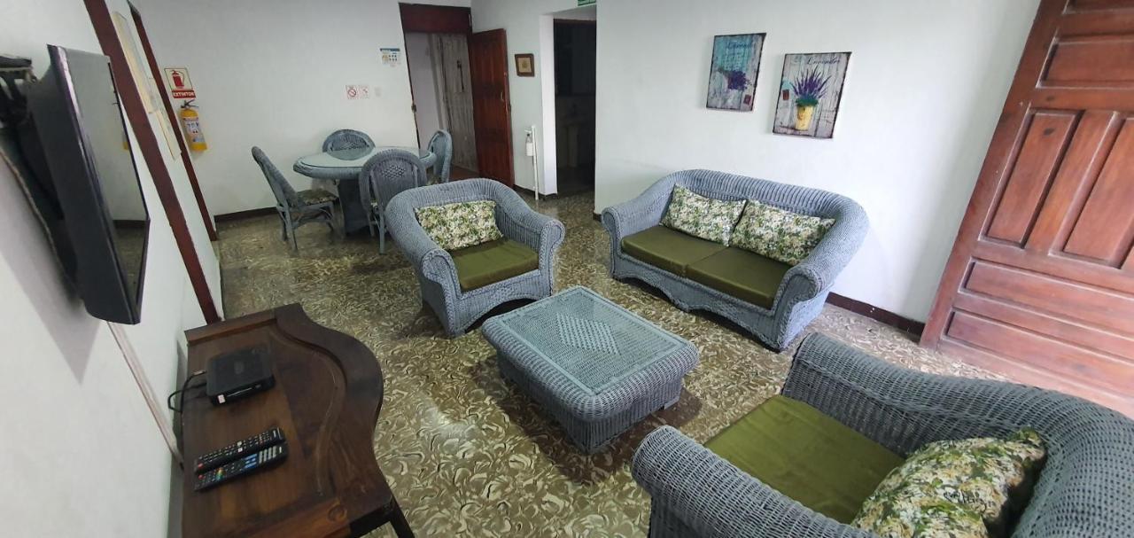 Apartahotel Vivienda Turística Colon San Andrés