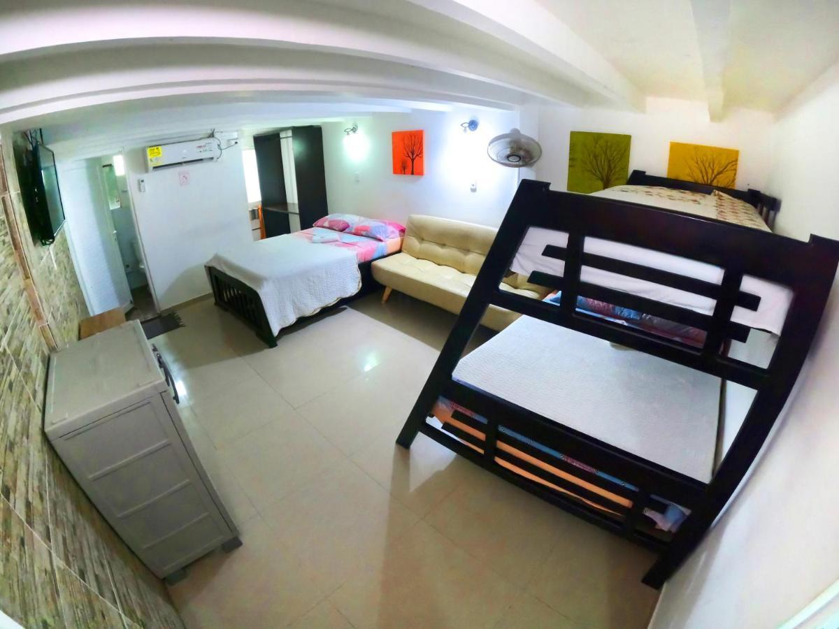 Guest house Posada J&J Forbes - 2 San Andres (San Andres and Providencia Islands)