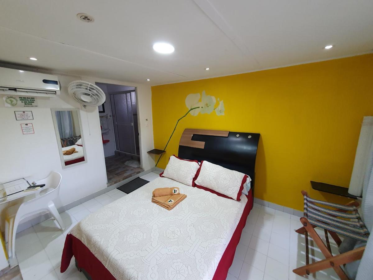 Guest house Posada J&J Forbes - 2 2*