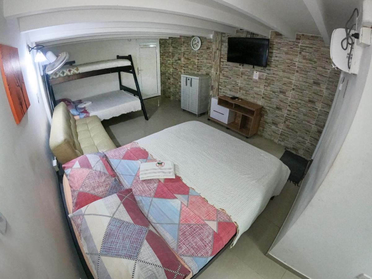 Guest house Posada J&J Forbes - 2 2*