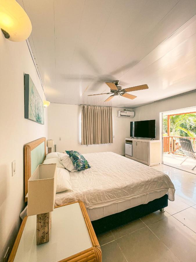 Hotel Cocoplum