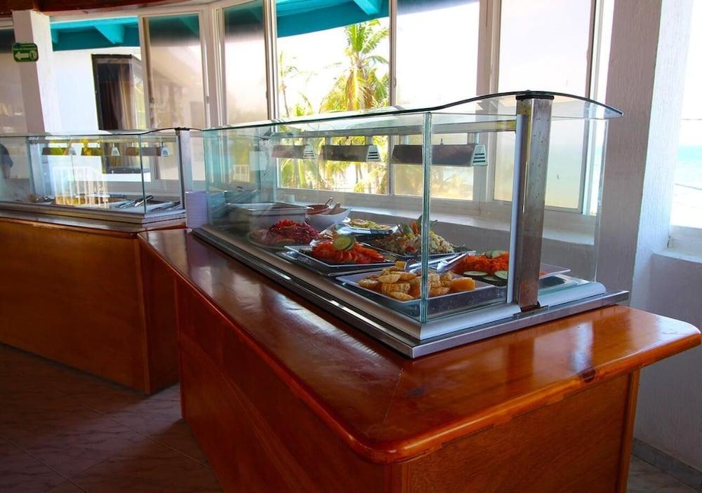 On Vacation Blue Reef Hotel