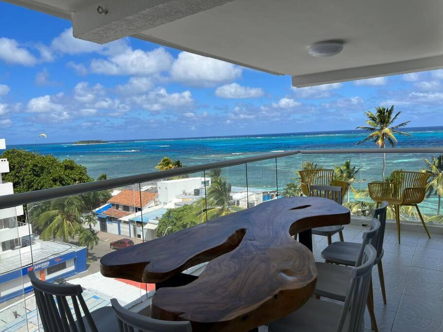 Sea View 703b *