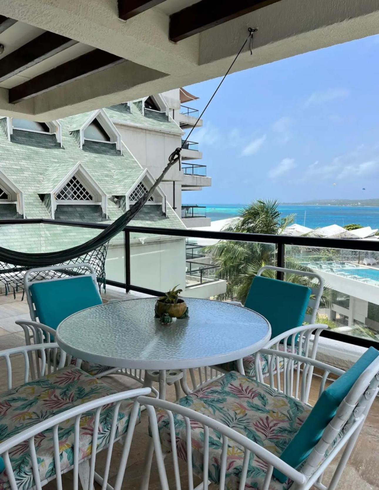 Apartamento Bay Point Frente Al Mar