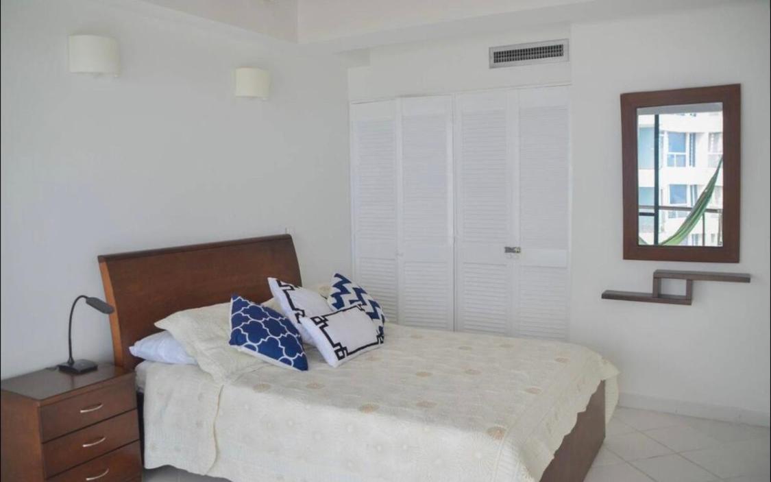 Apartamento Bay Point Frente Al Mar