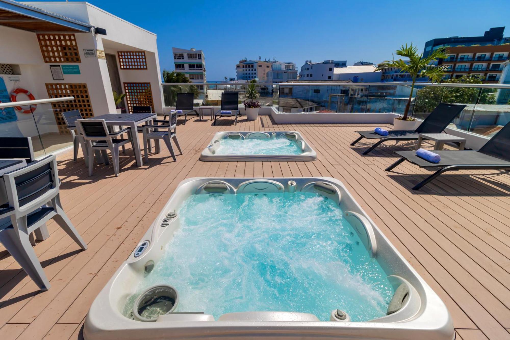 Bahia Sardina Hotel