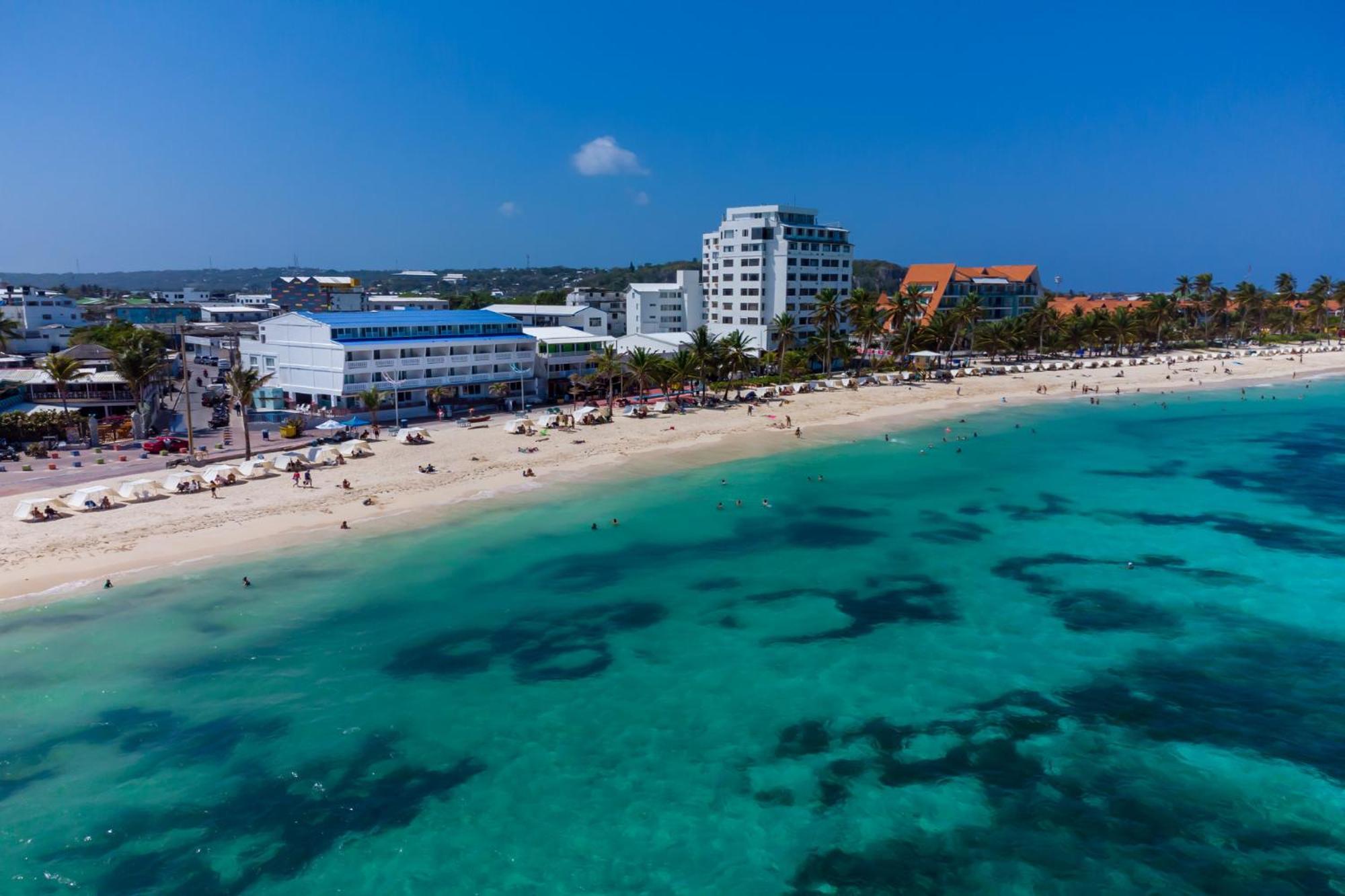 Hotel Bahia Sardina 4*