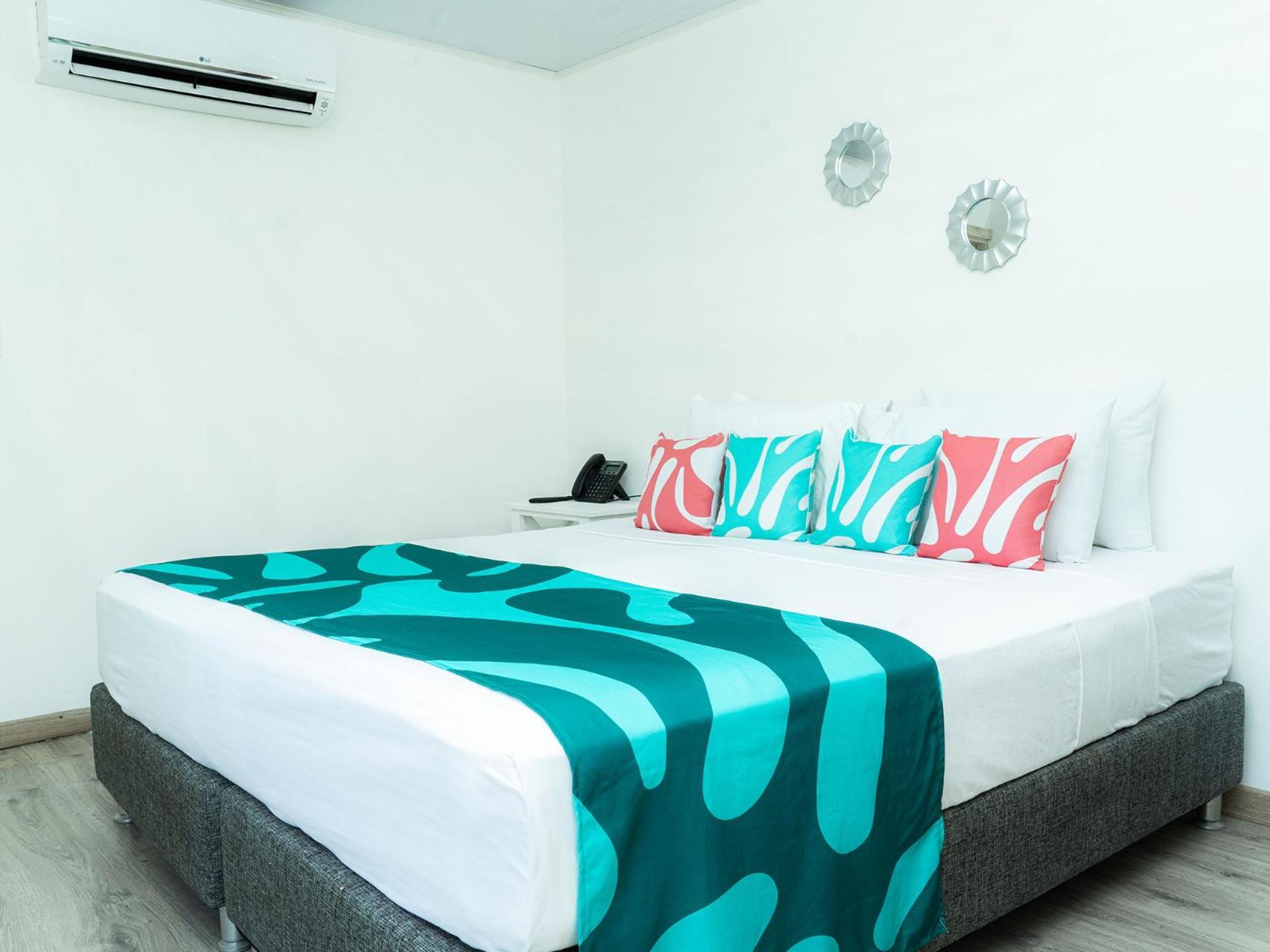 Hotel Caribbean Coral 4*