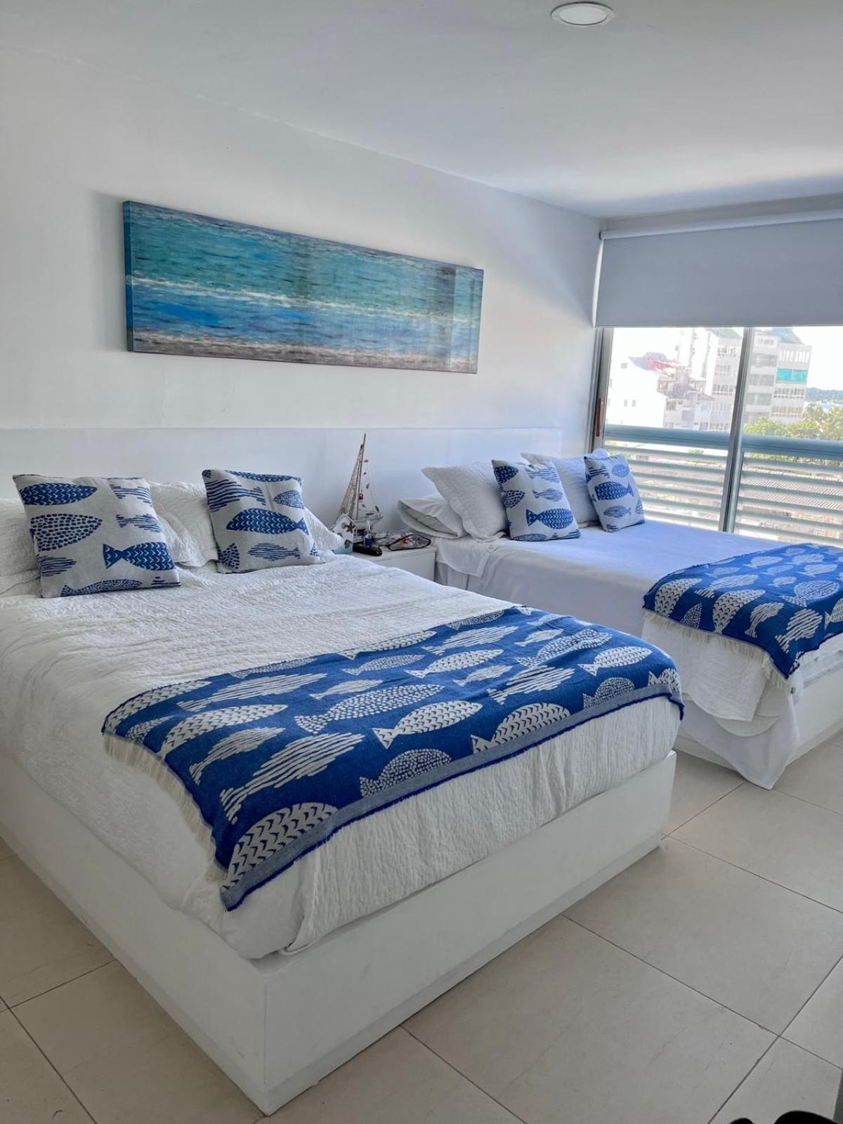 Santorini Bay * San Andrés