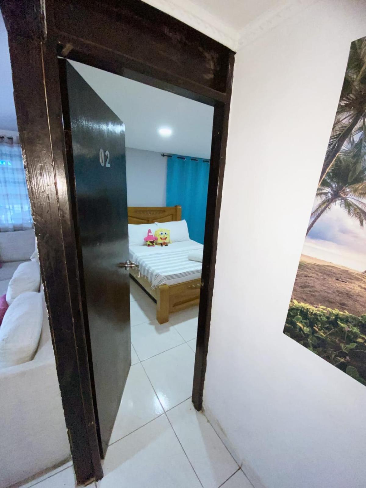 Seven Seas Cuadruple Bed & Breakfast *