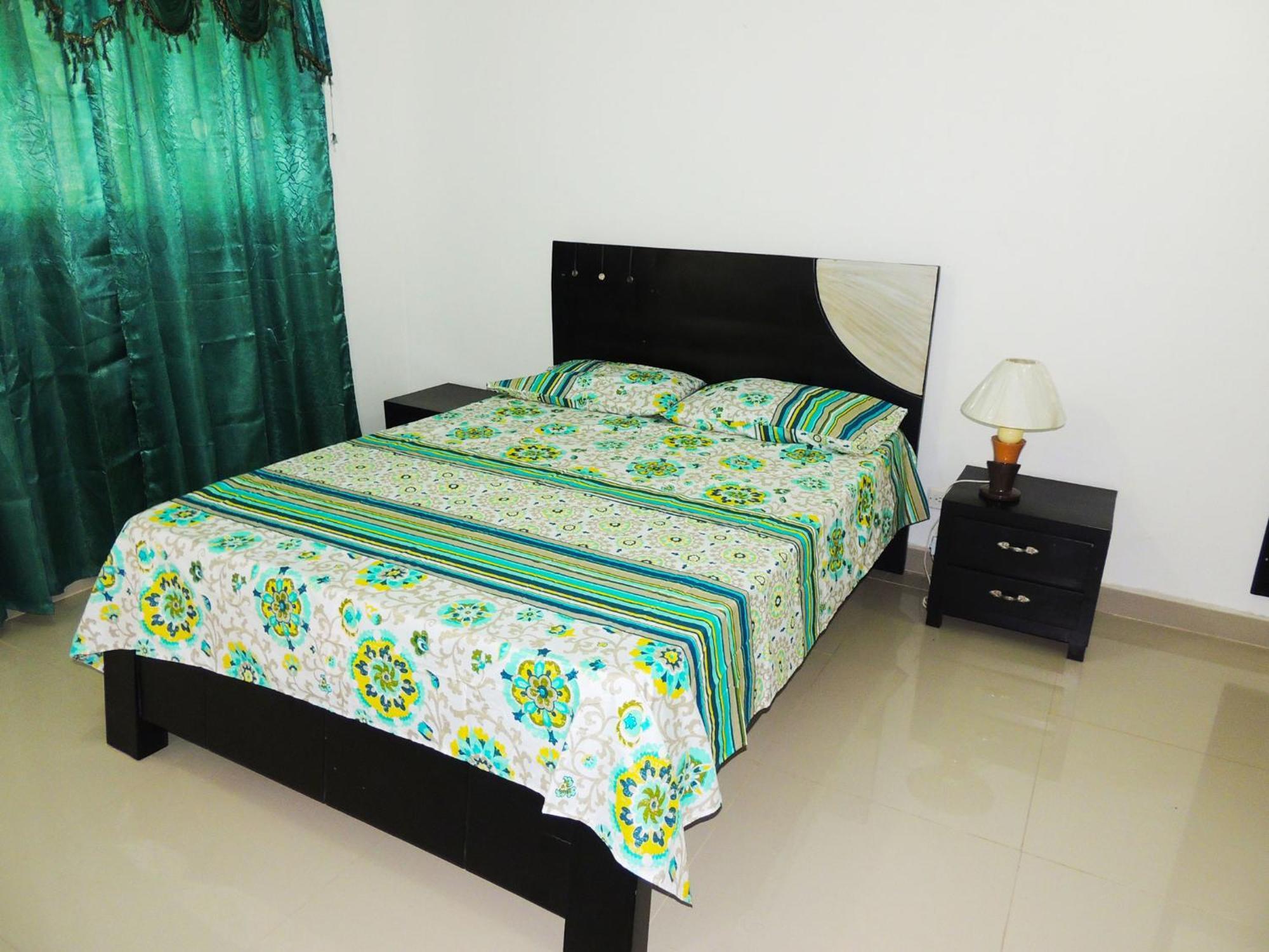 Limsor Apartahotel 2*