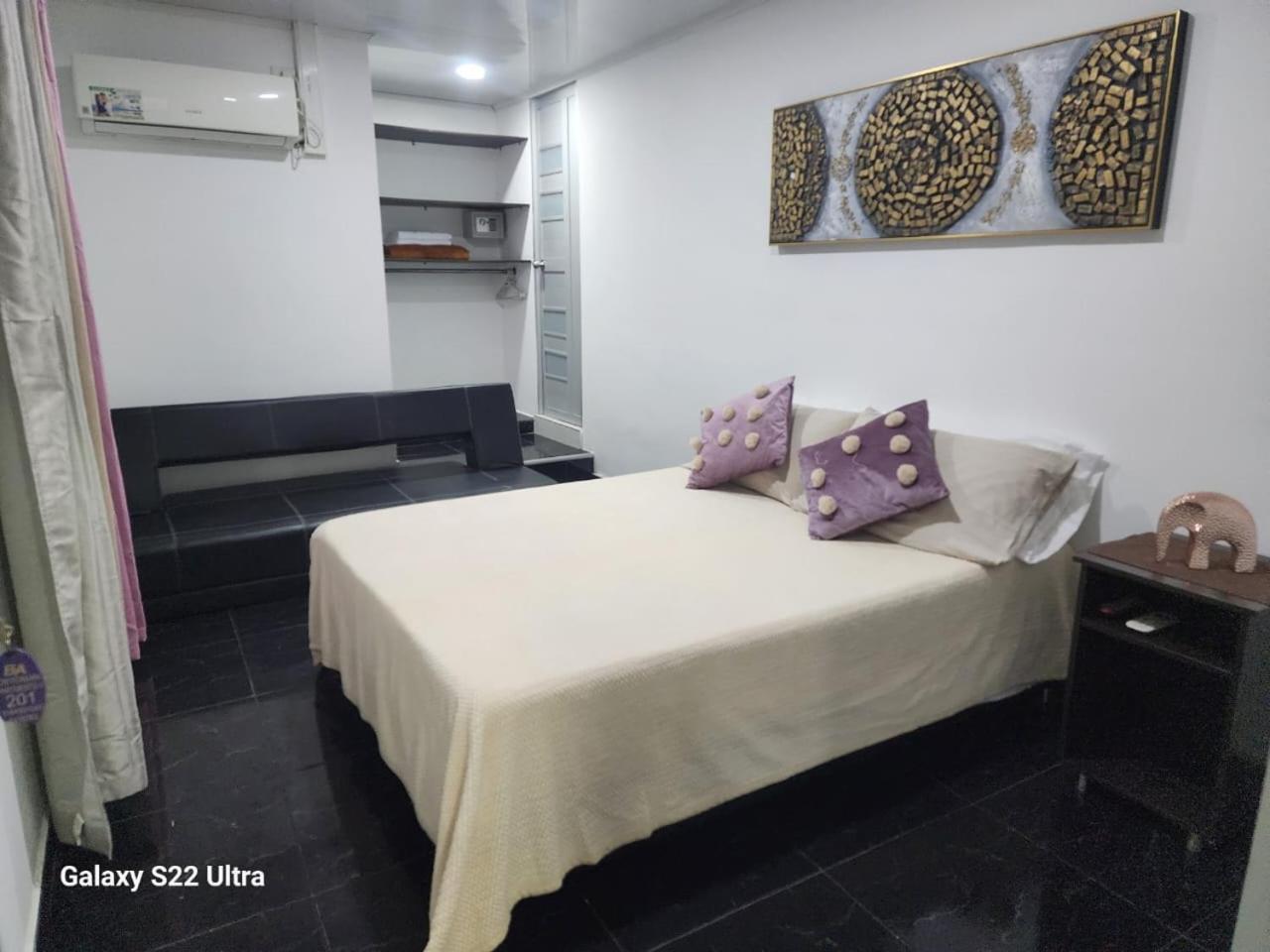 Hostal Disfruta *