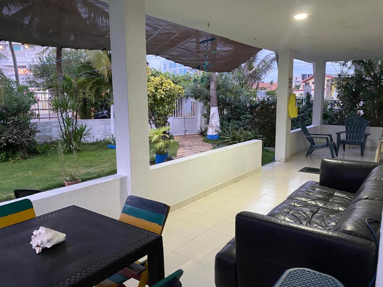 Casa De Polita Guest house