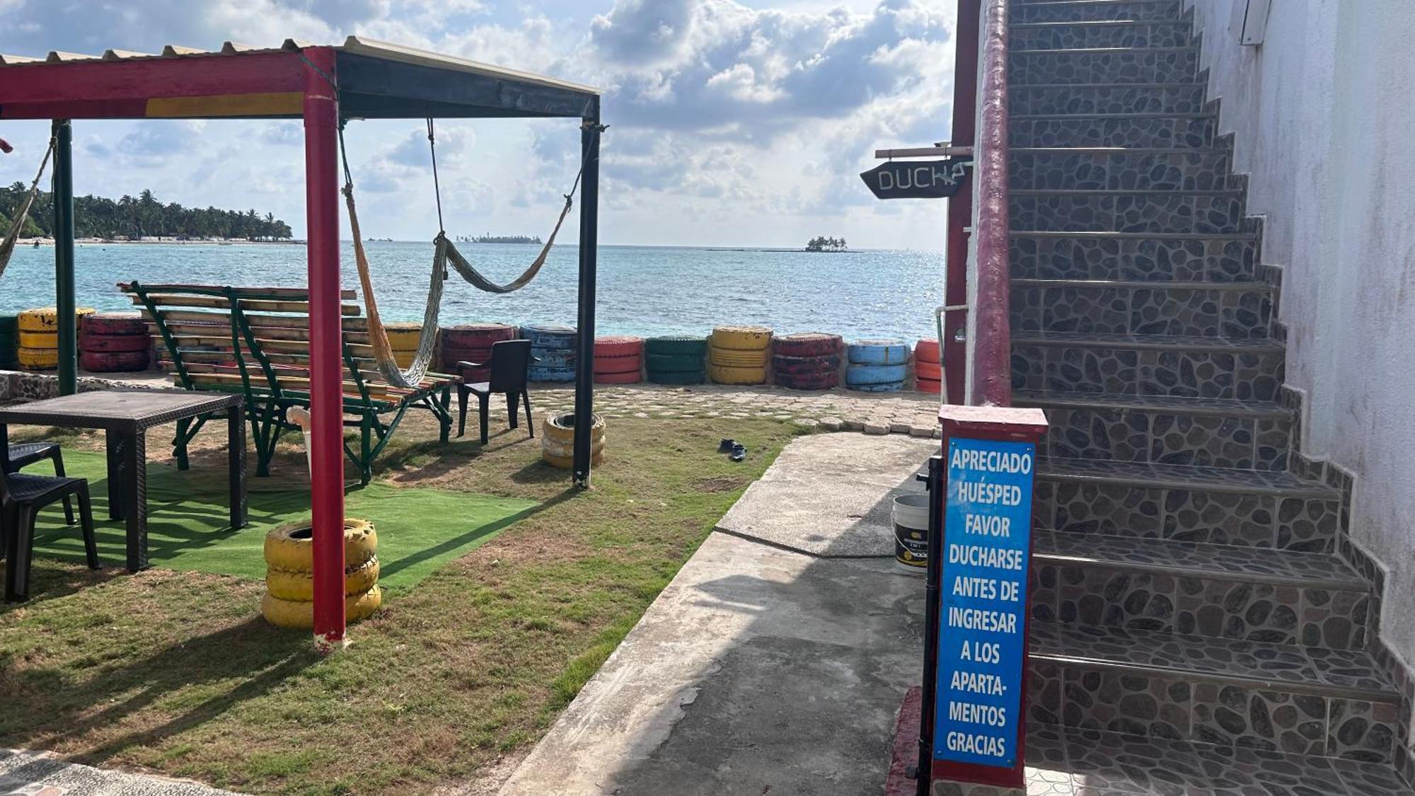 Apartamento Rocky Cay Bay