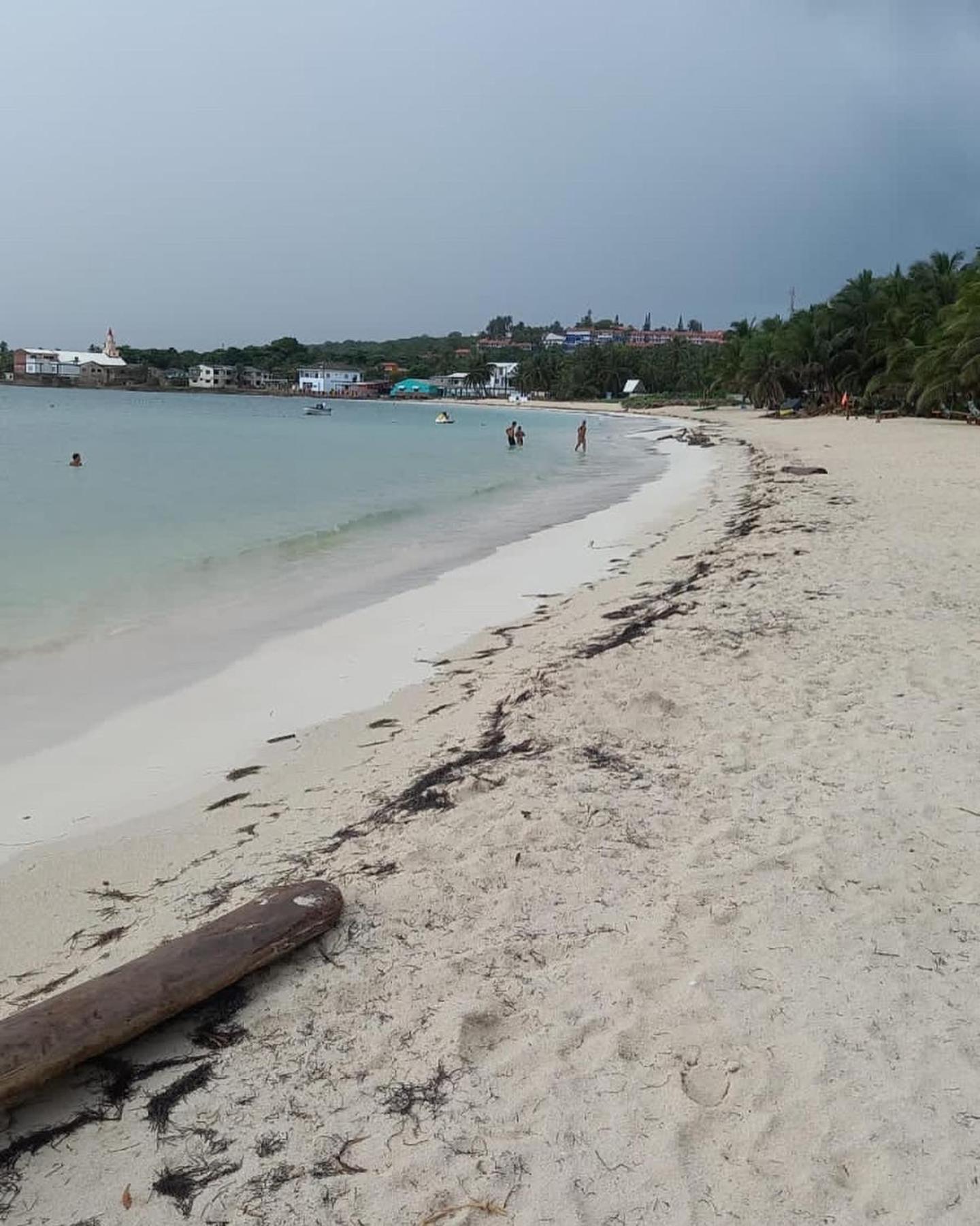 Rocky Cay Bay