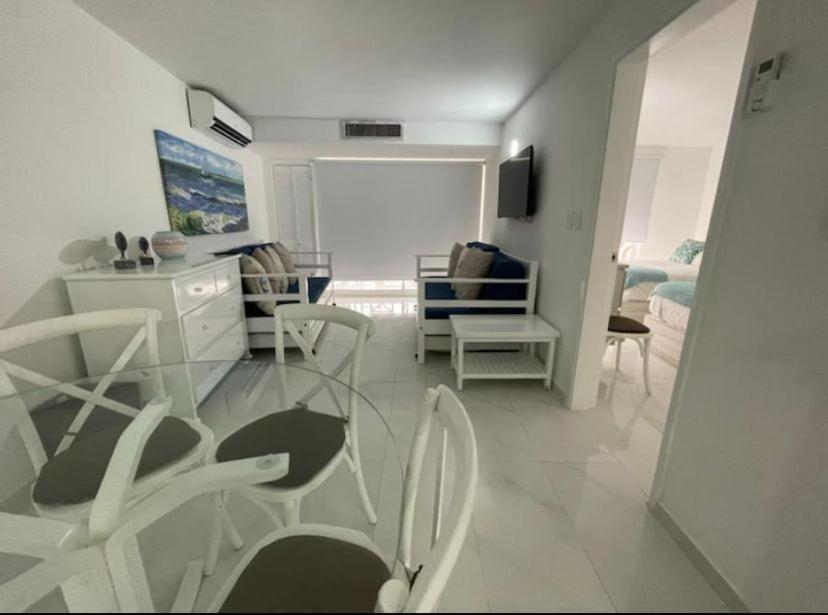 Reef Aptos 1 Cuadra De La Playa Apartamento San Andrés