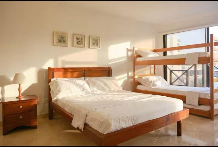 Reef Aptos 1 Cuadra De La Playa Apartamento