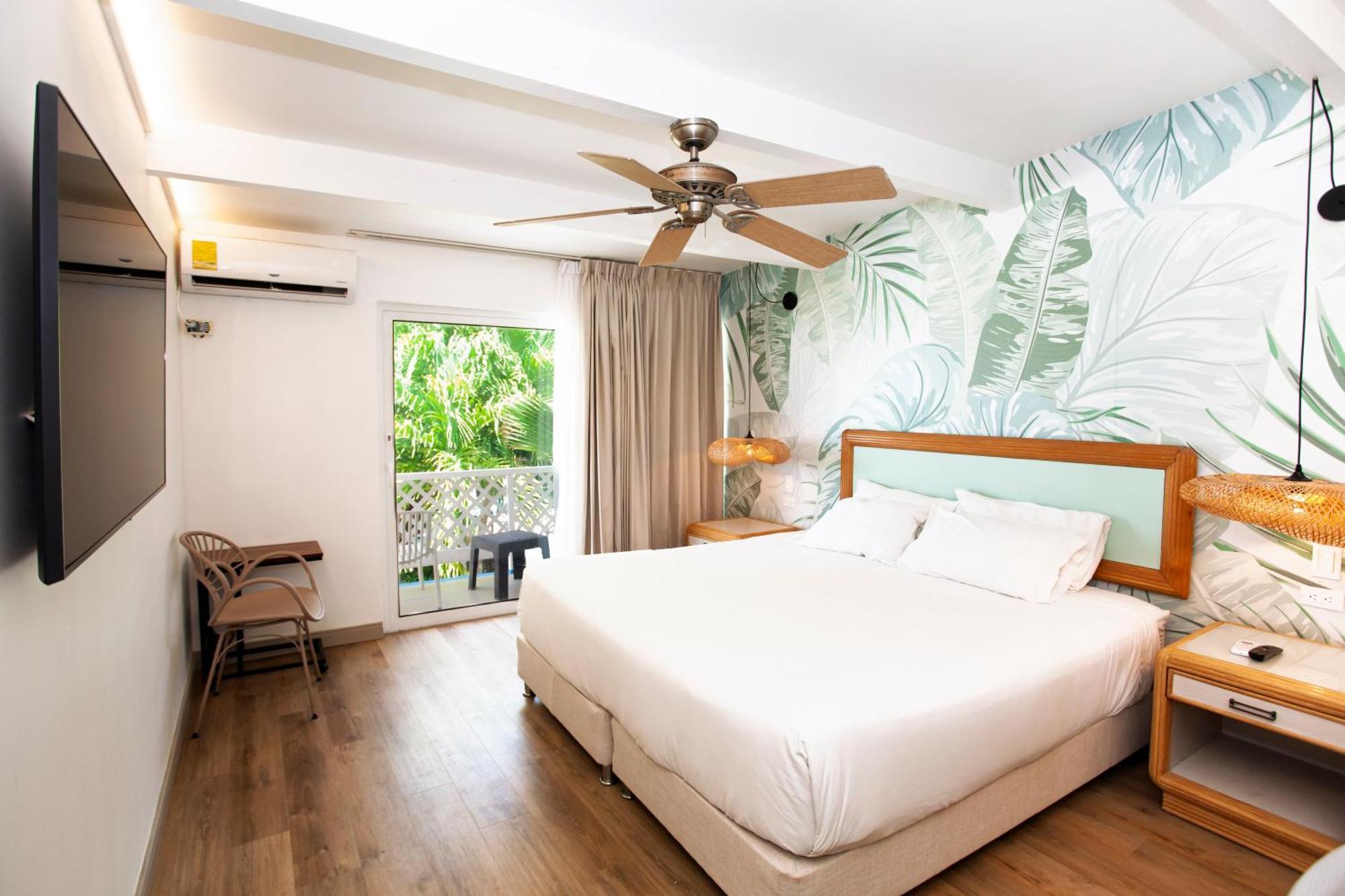 Hotel Cocoplum