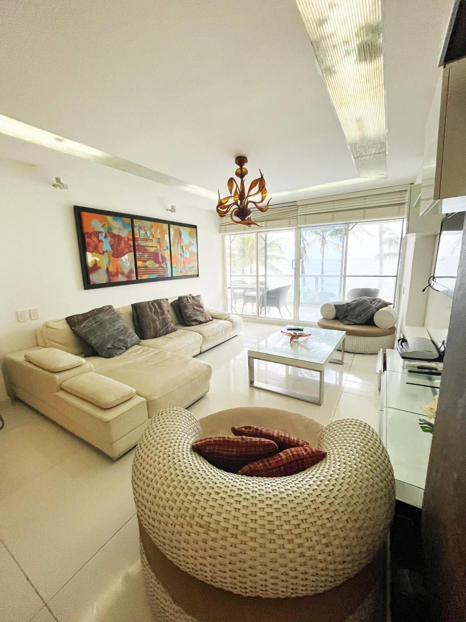 Apartamento Sunrise Vista Al Mar!