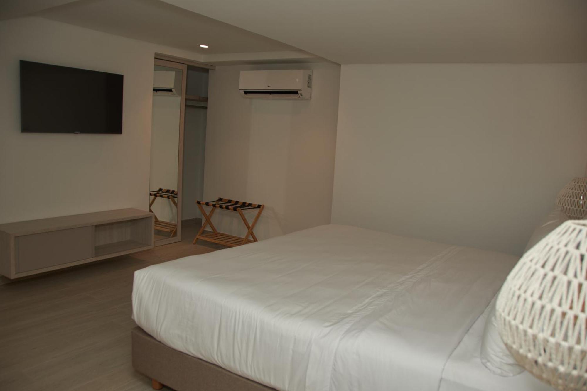 Zafi Hotel