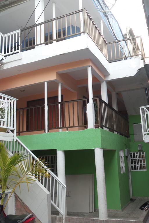 Guest house Posada J&J Forbes - 2 2*