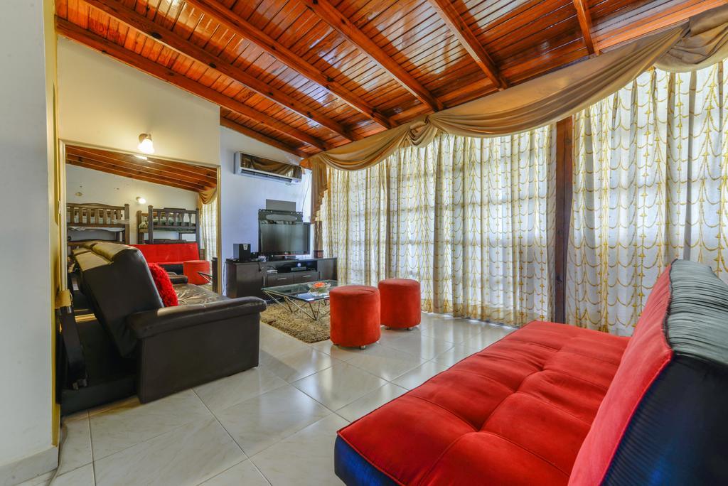 Zamy's Place Hostal *