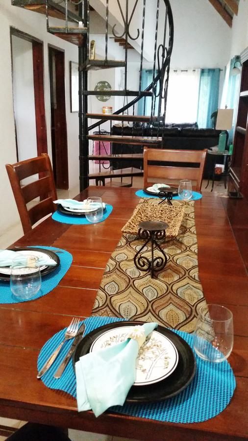 Orange Hill House * San Andres (San Andres and Providencia Islands)
