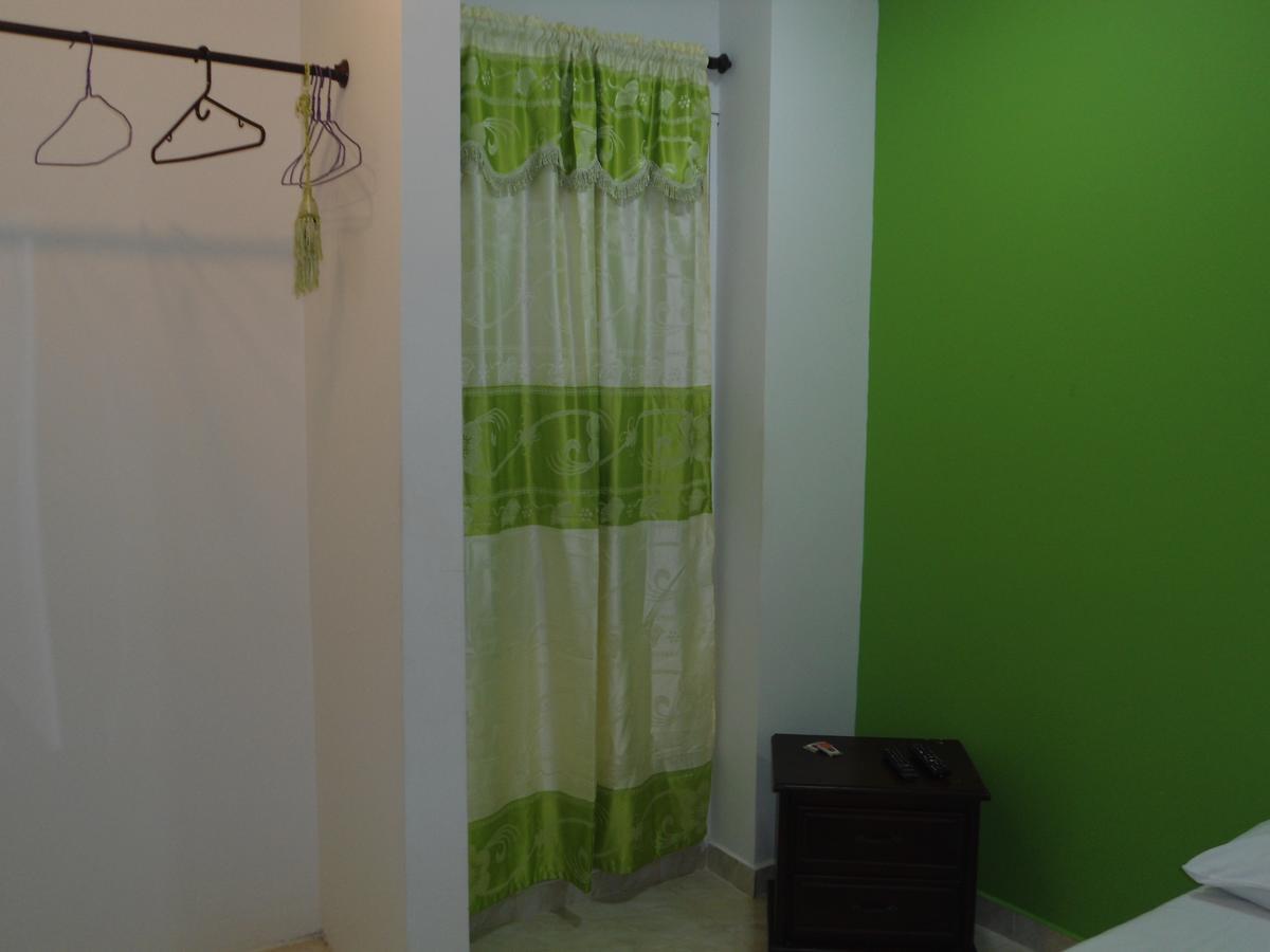 Roxi's Place San Andrés