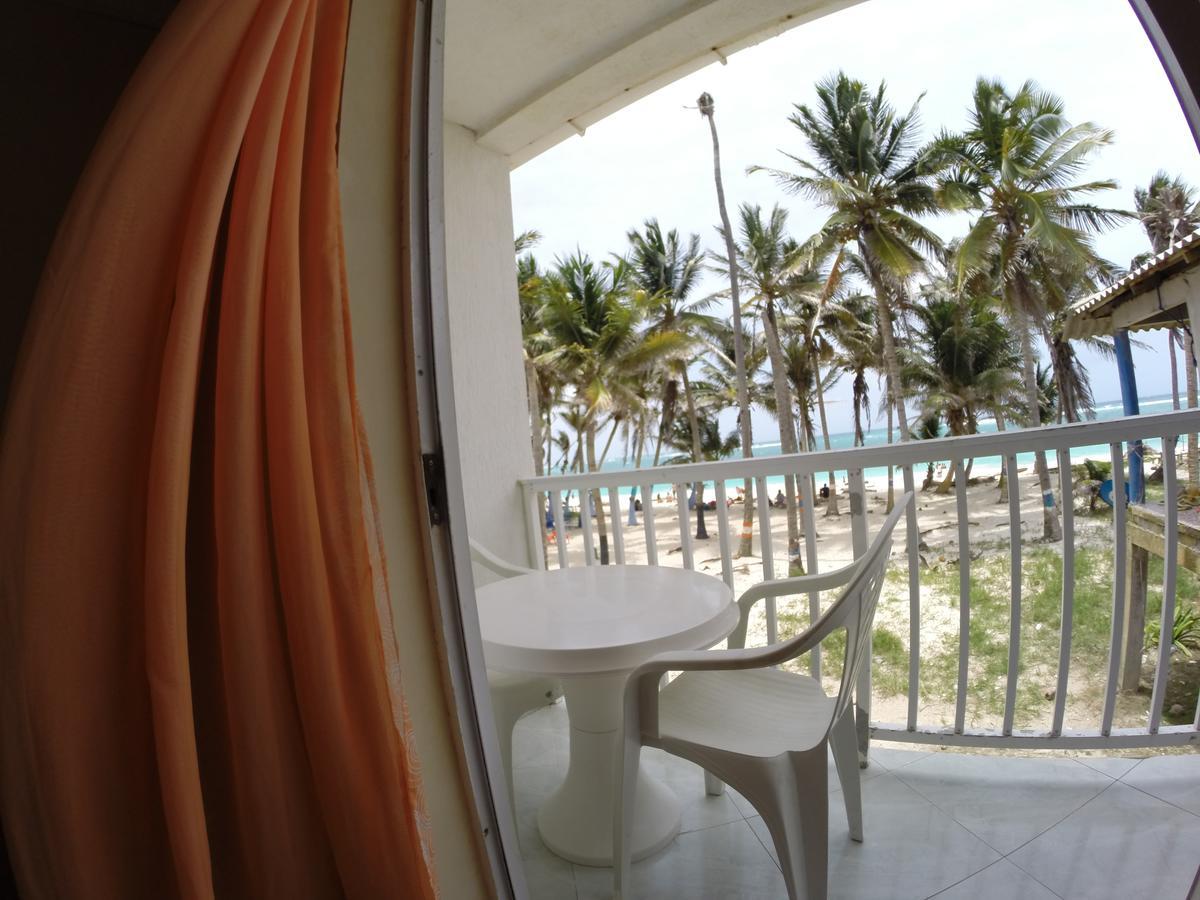 Zippy's Sea View
