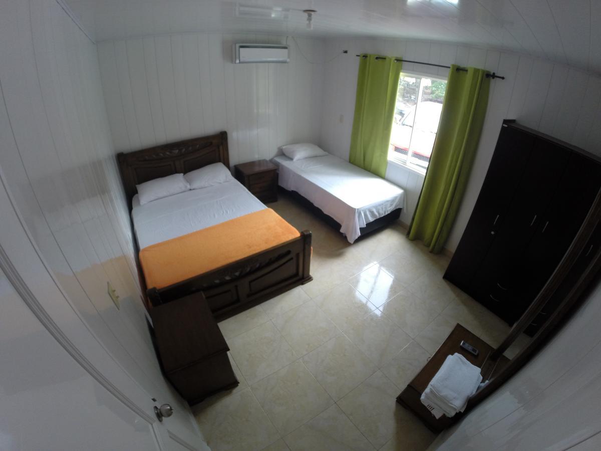 Zippy's Sea View * San Andrés