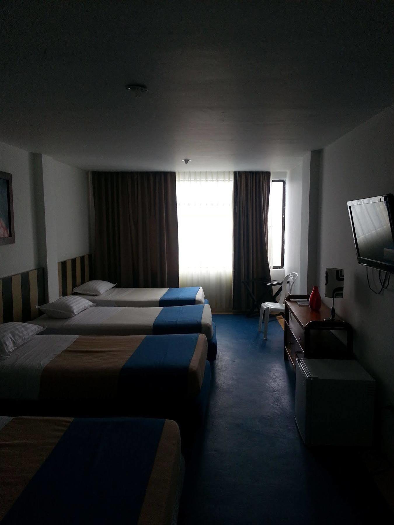 On Vacation Blue Tone Hotel