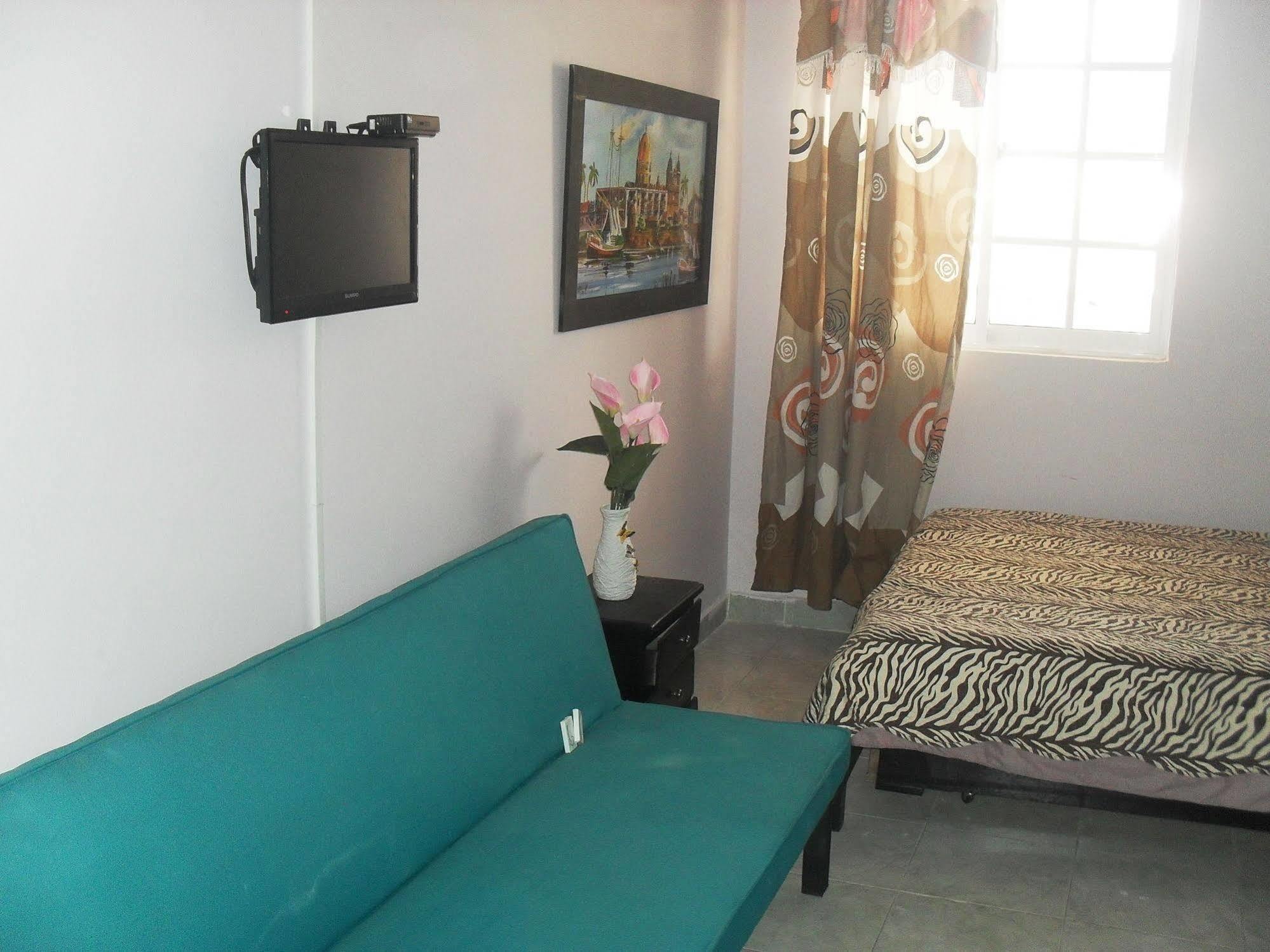 Stingray Inn 2*