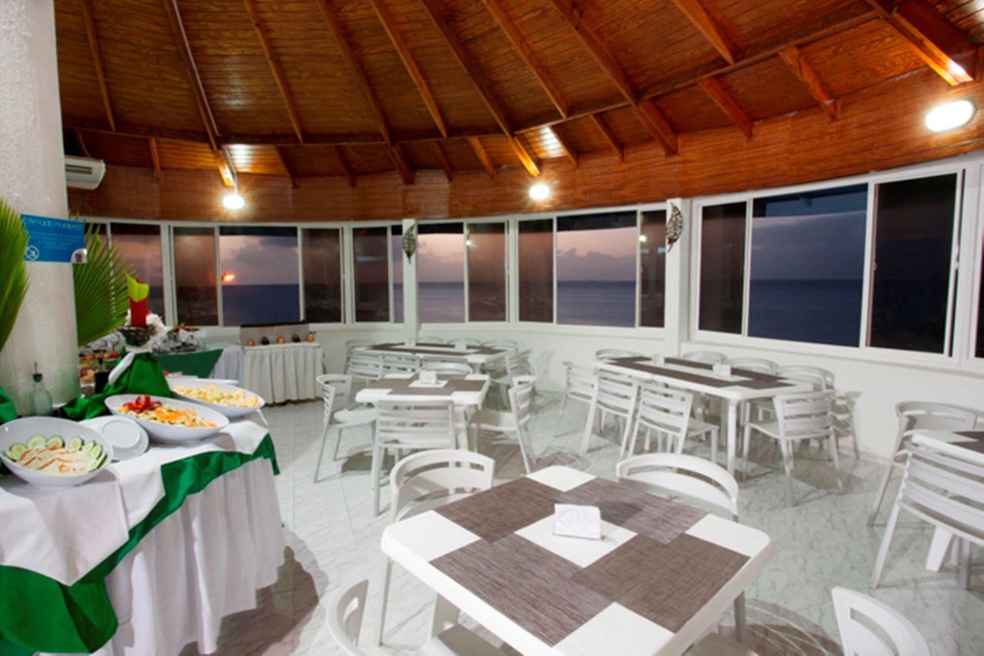 On Vacation Blue Reef 3*