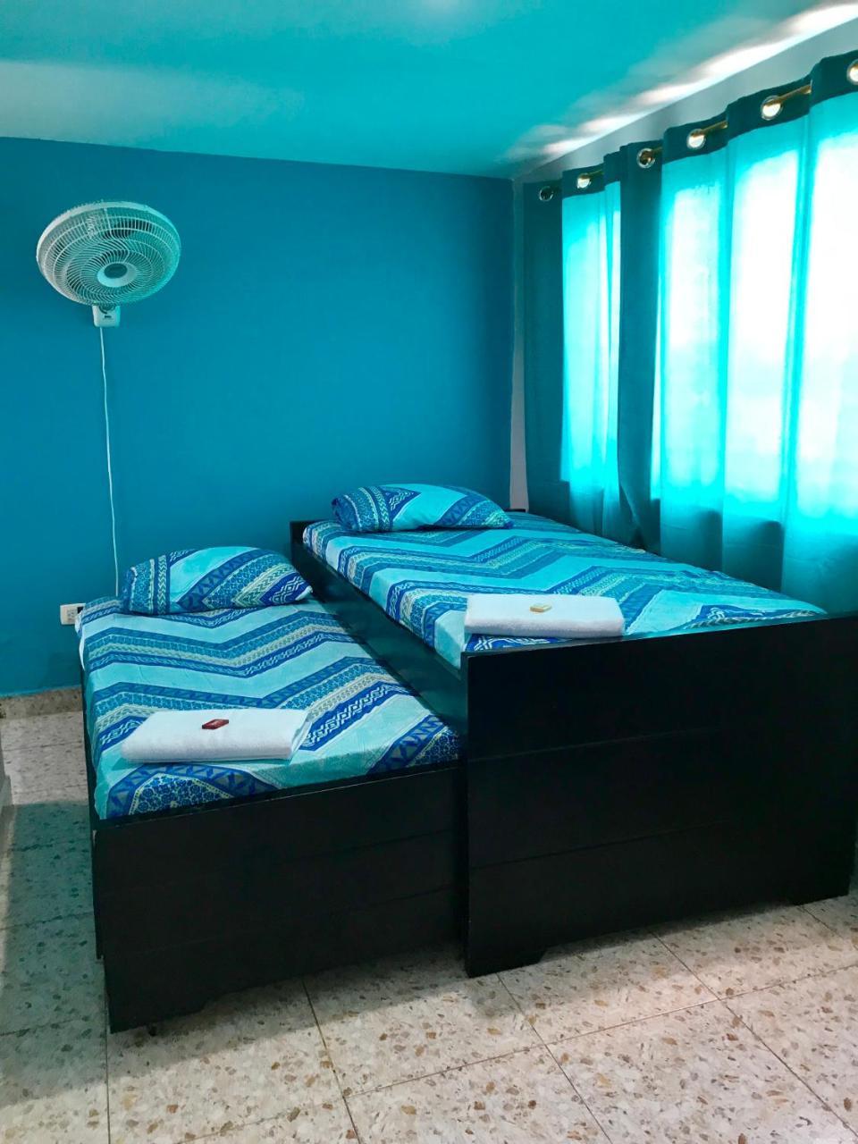 Luna Azul Tropical *