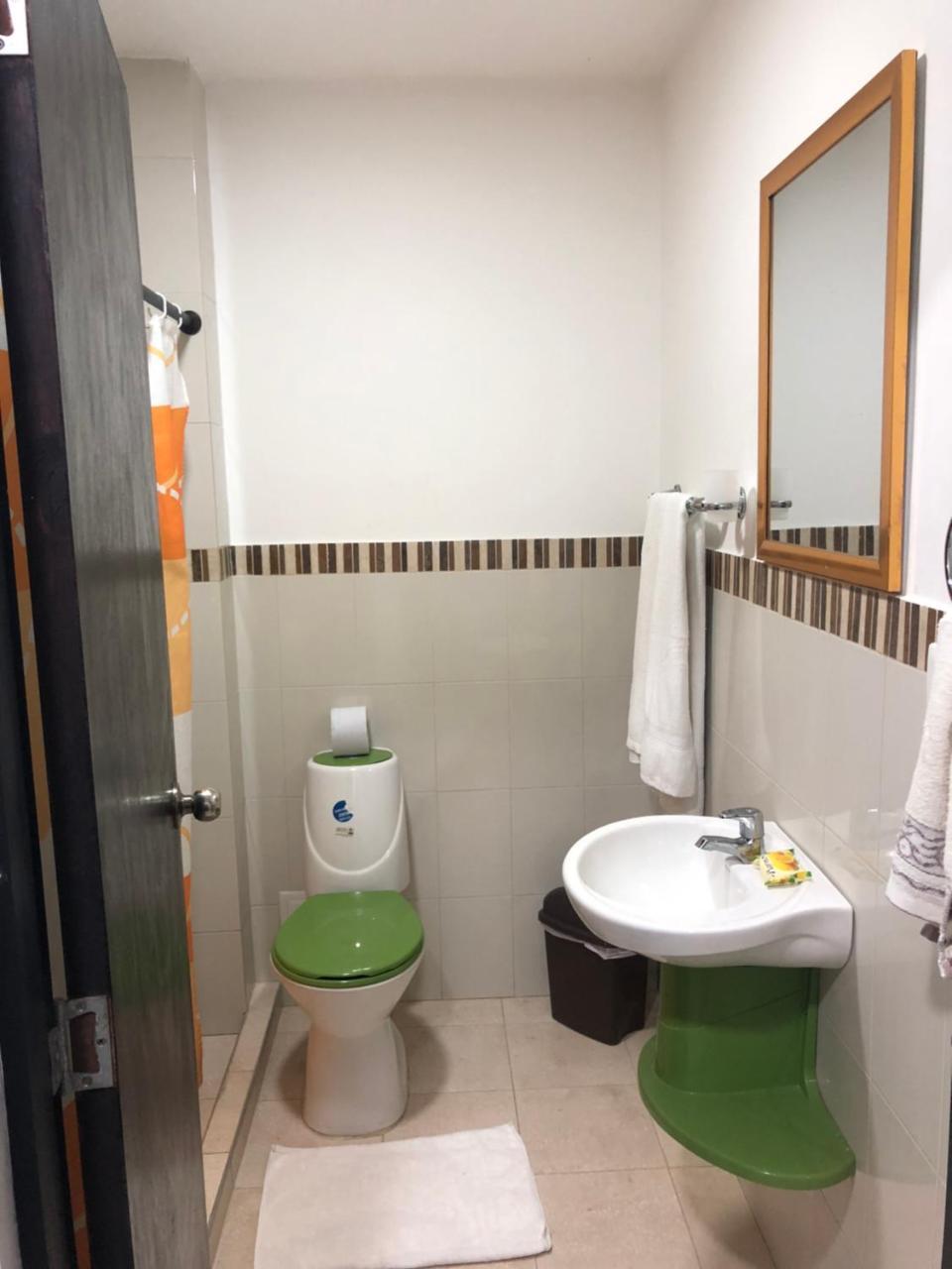 Hostal Central Beach Hotel