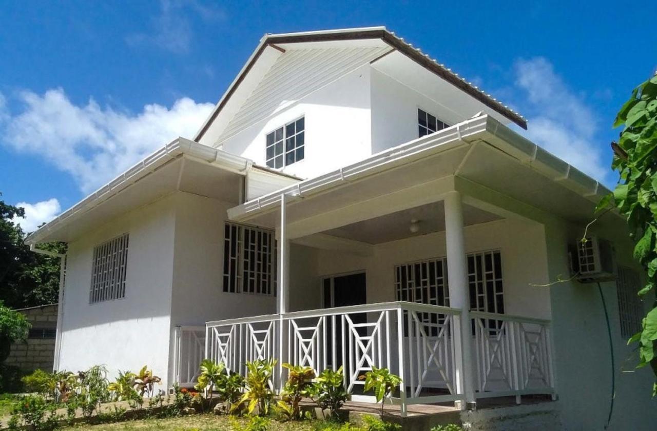 Faych House Inn 2*