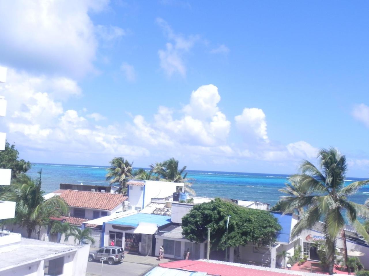 Luna Azul Tropical San Andrés