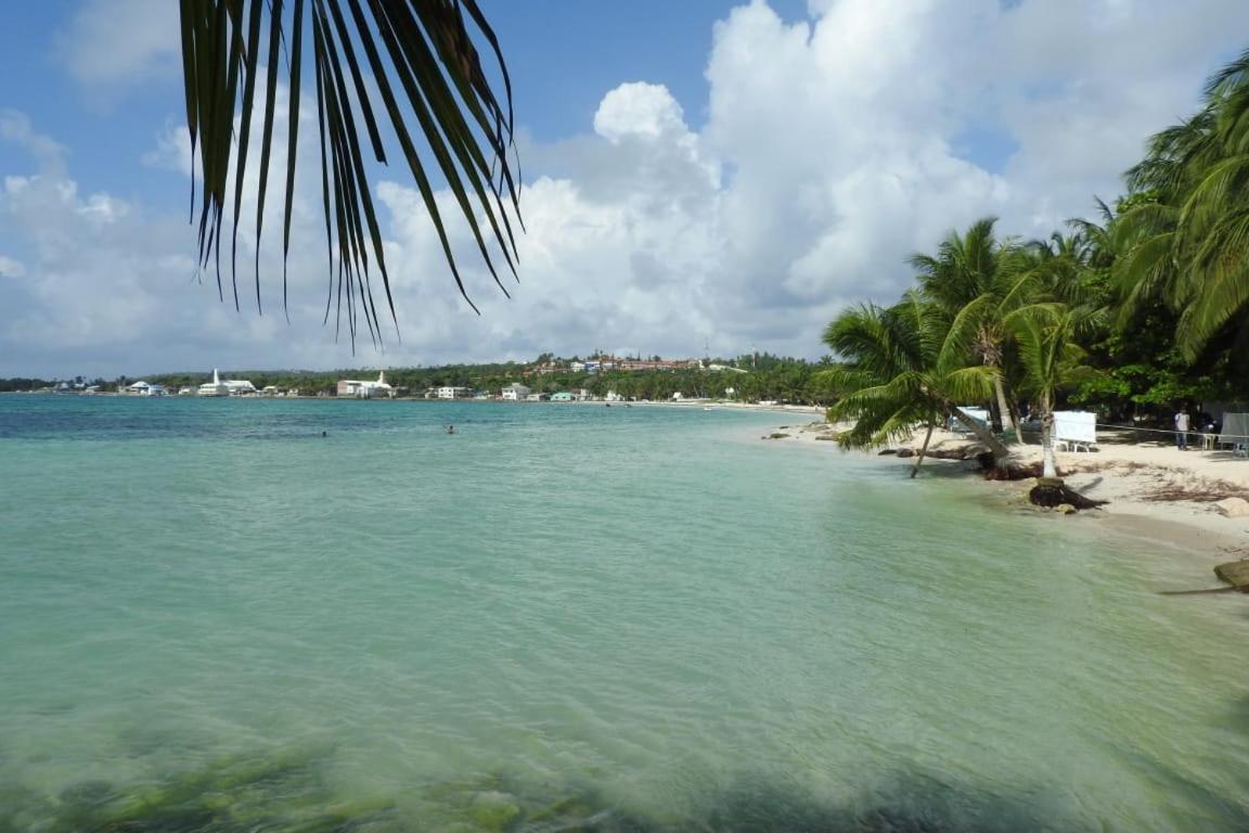 Pensión Rocky Cay *