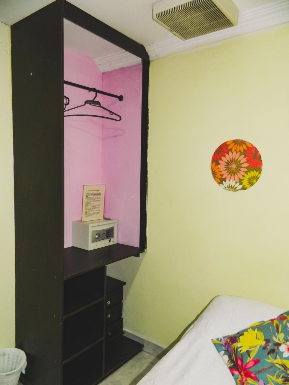 Stingray Inn