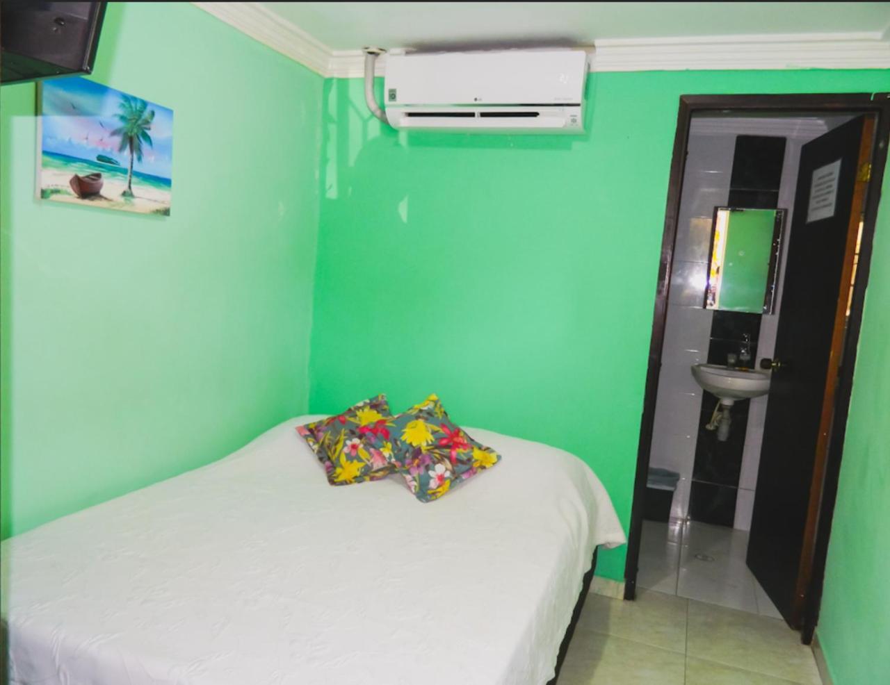 Inn Stingray 2*