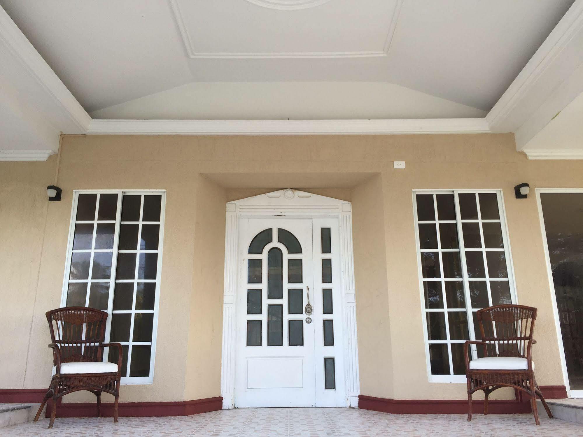 Marlyn Guest house