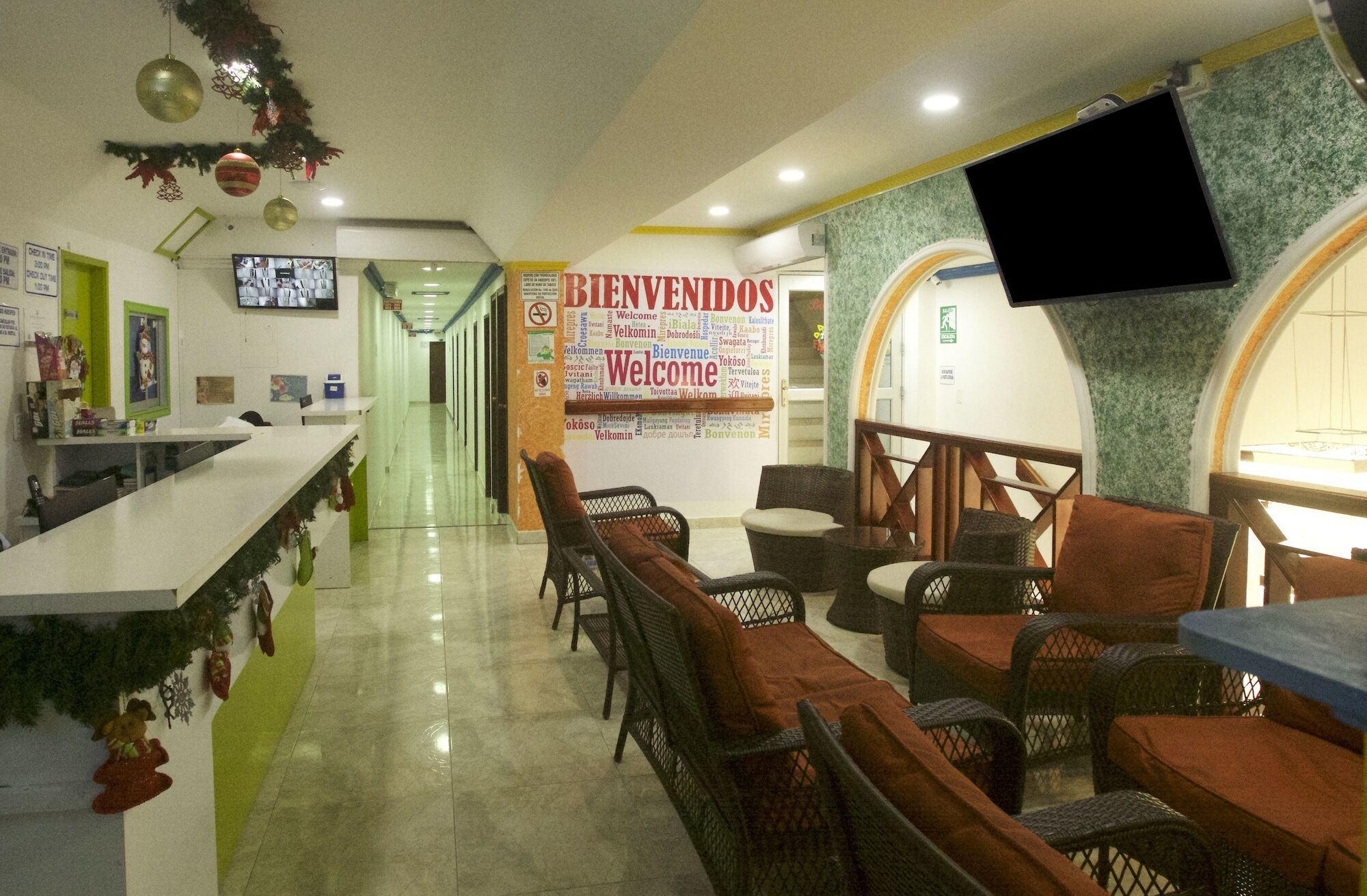 Hotel El Vecino 2*