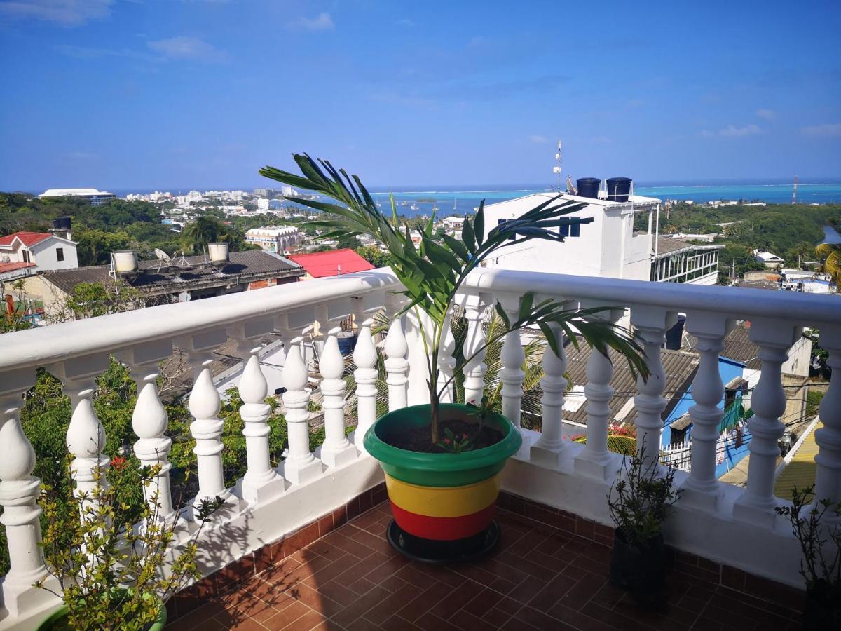 Turísticos Agua Luna Inn San Andrés